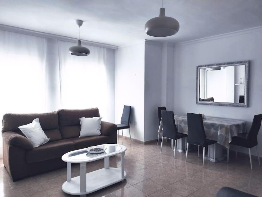 Apartamento Las Brisas รินกอนเดลาวิกตอเรีย ภายนอก รูปภาพ